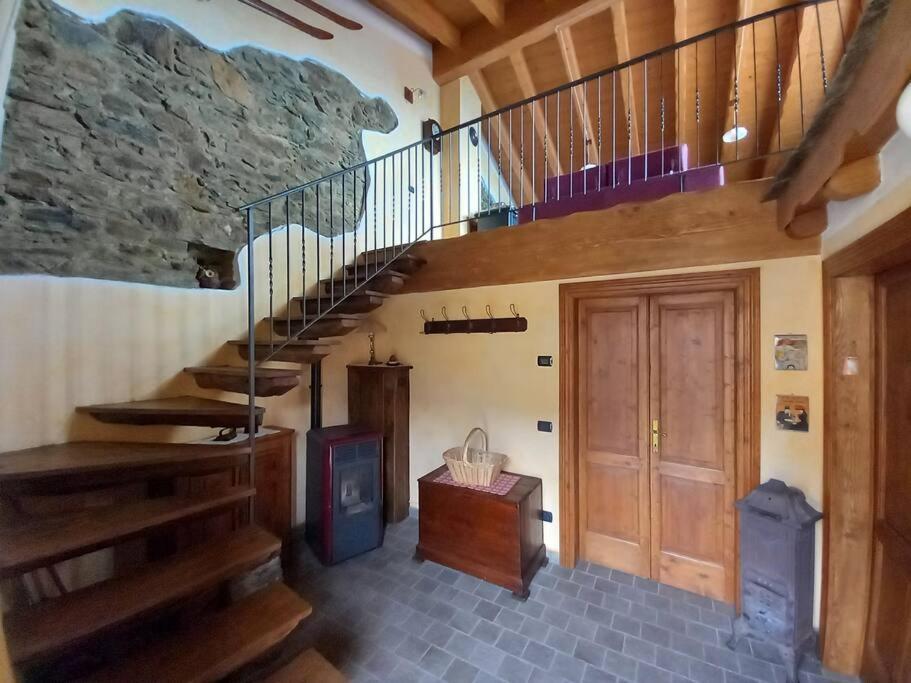 Chalet La Terrazza Vista Lago Bellano Exterior photo